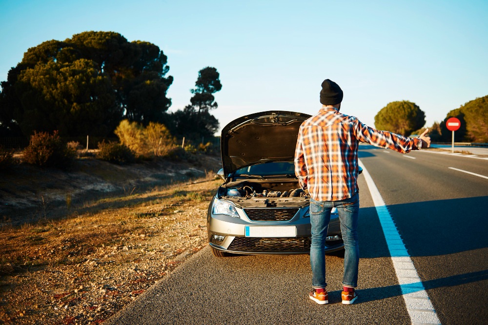 What To Do When Your Car Breaks Down On The Highway